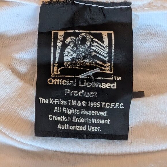 1996 X Files Twentieth Century Fox Mulder and Scully T-Shirt - Size L - Picture 3 of 5